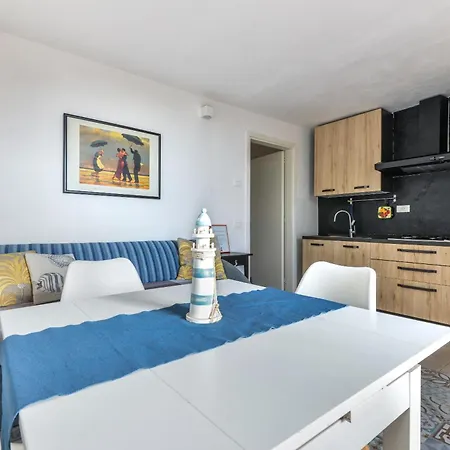 Apartman Fantagali 505 *